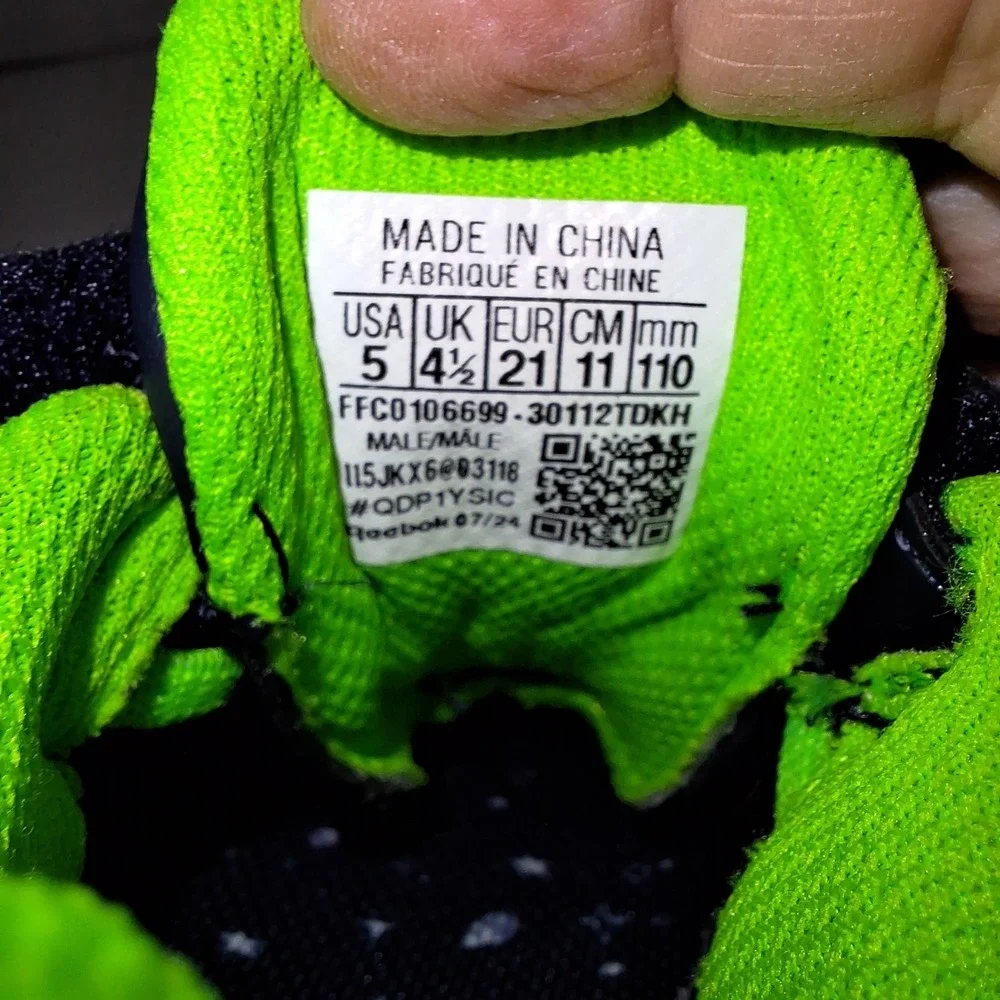 Shoes Sneakers Reebok Baby US 5  Space Infant Toddler Navy Blue Neon Green